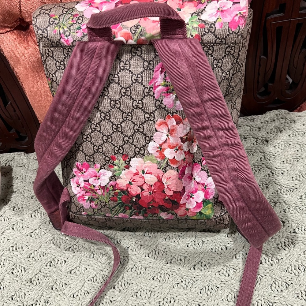 Gucci Pink Bloom Backpack! - Picture 5 of 7